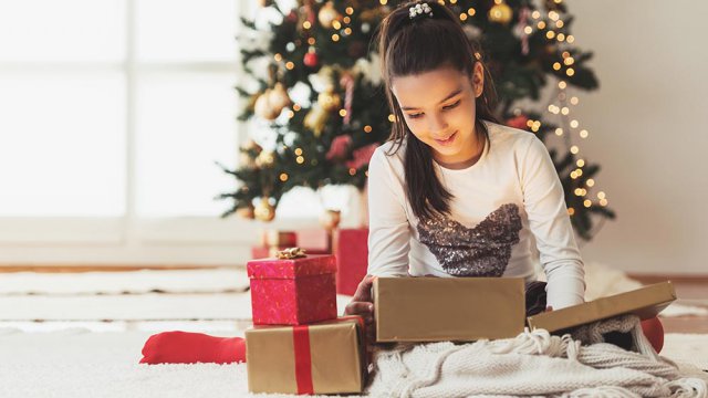 Regali Di Natale Bambina 11 Anni.I Migliori Regali Tecnologici Di Natale 2017 Per I Bambini Fastweb