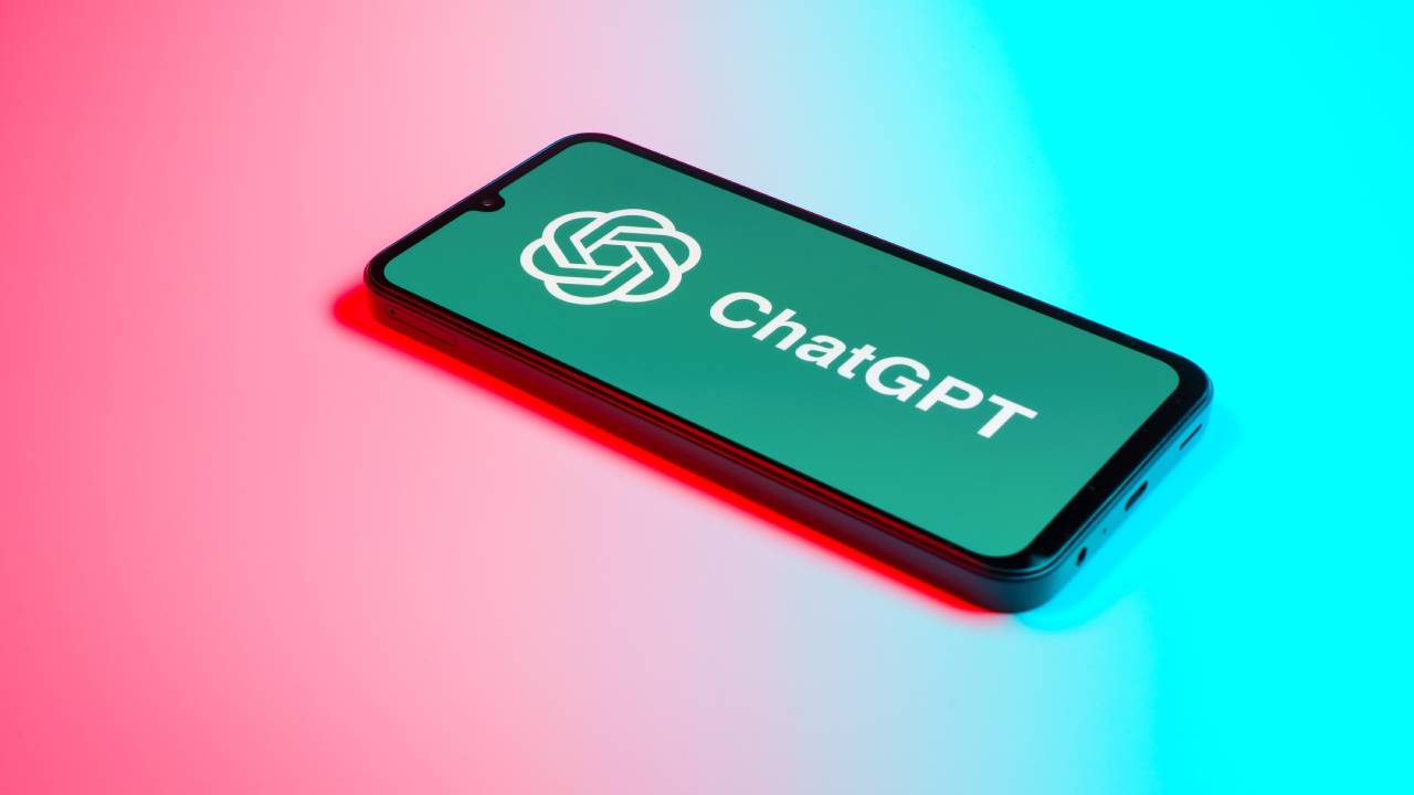 Quali sono le capacità e i limiti di ChatGPT?