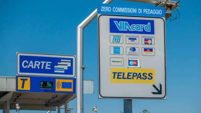 pedaggio autostradale con telepass