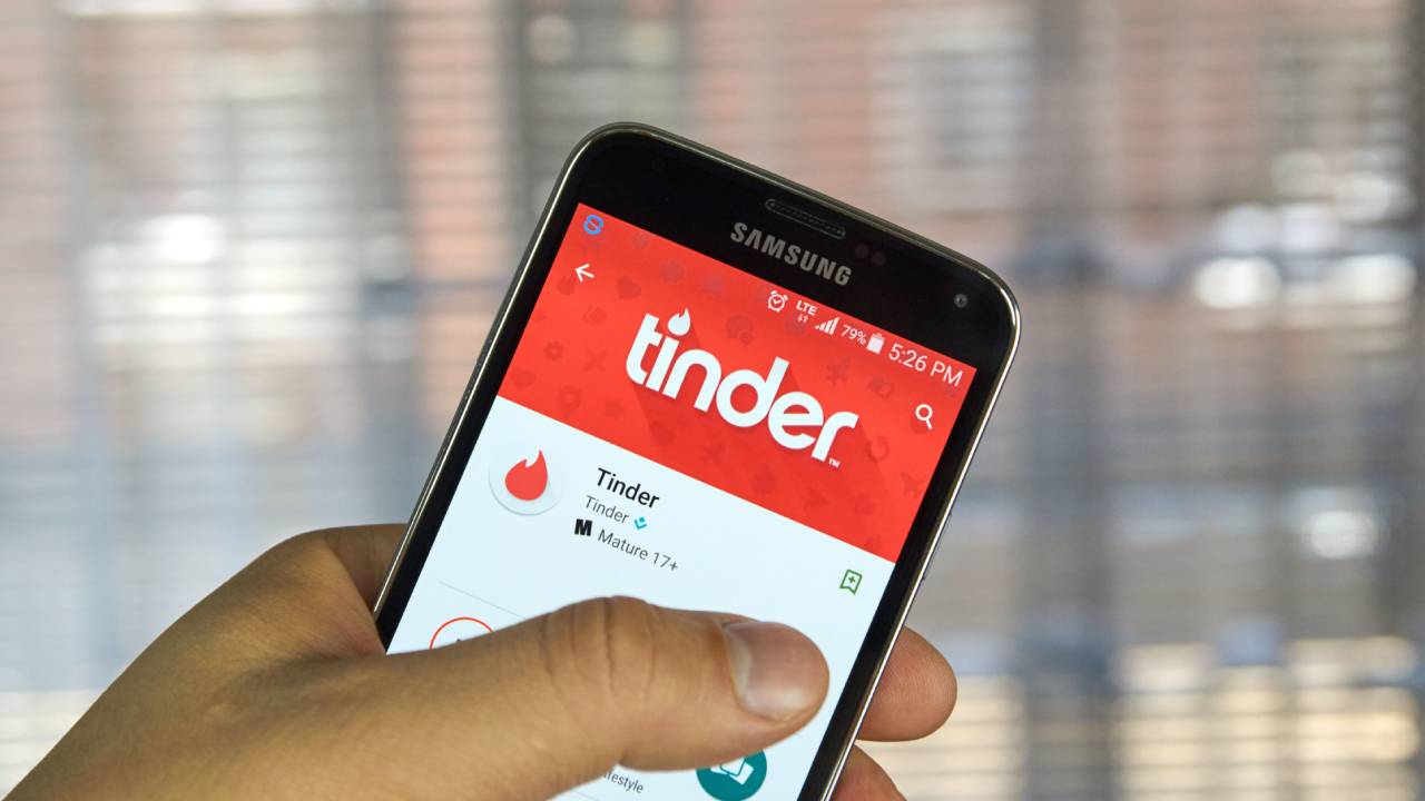 Tinder dating online
