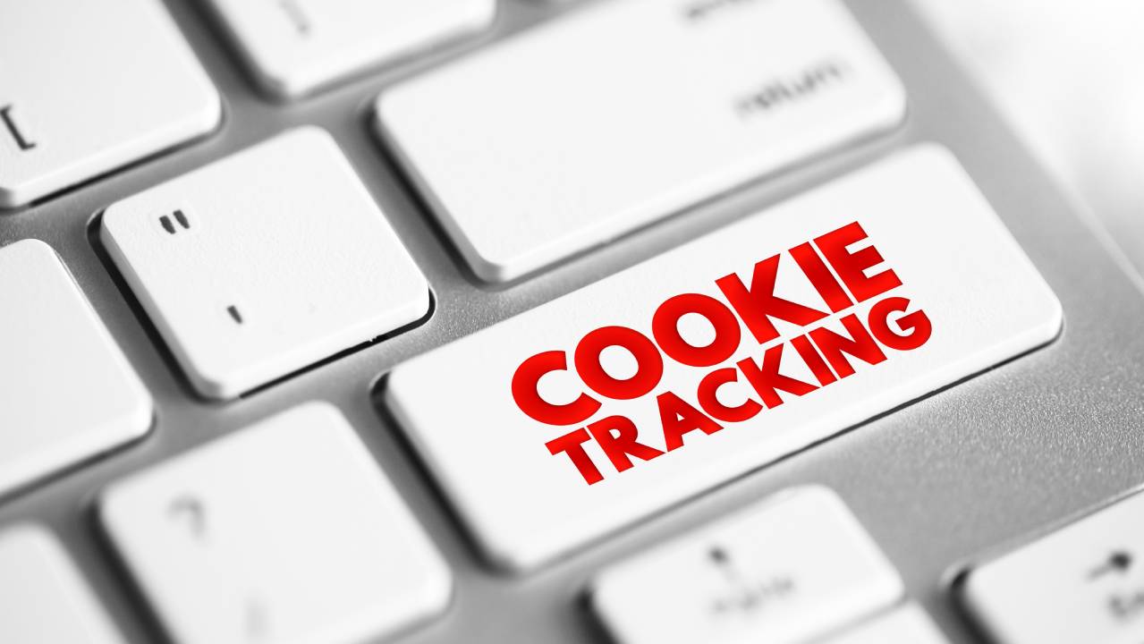 pulsante cookie tracking su tastiera pc